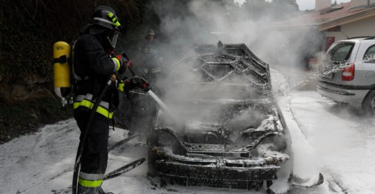 Fahrzeugbrand in Schenna